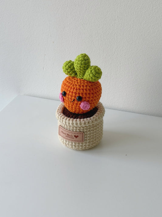 Crochet Mini Carrot Potted Plant - Crochera