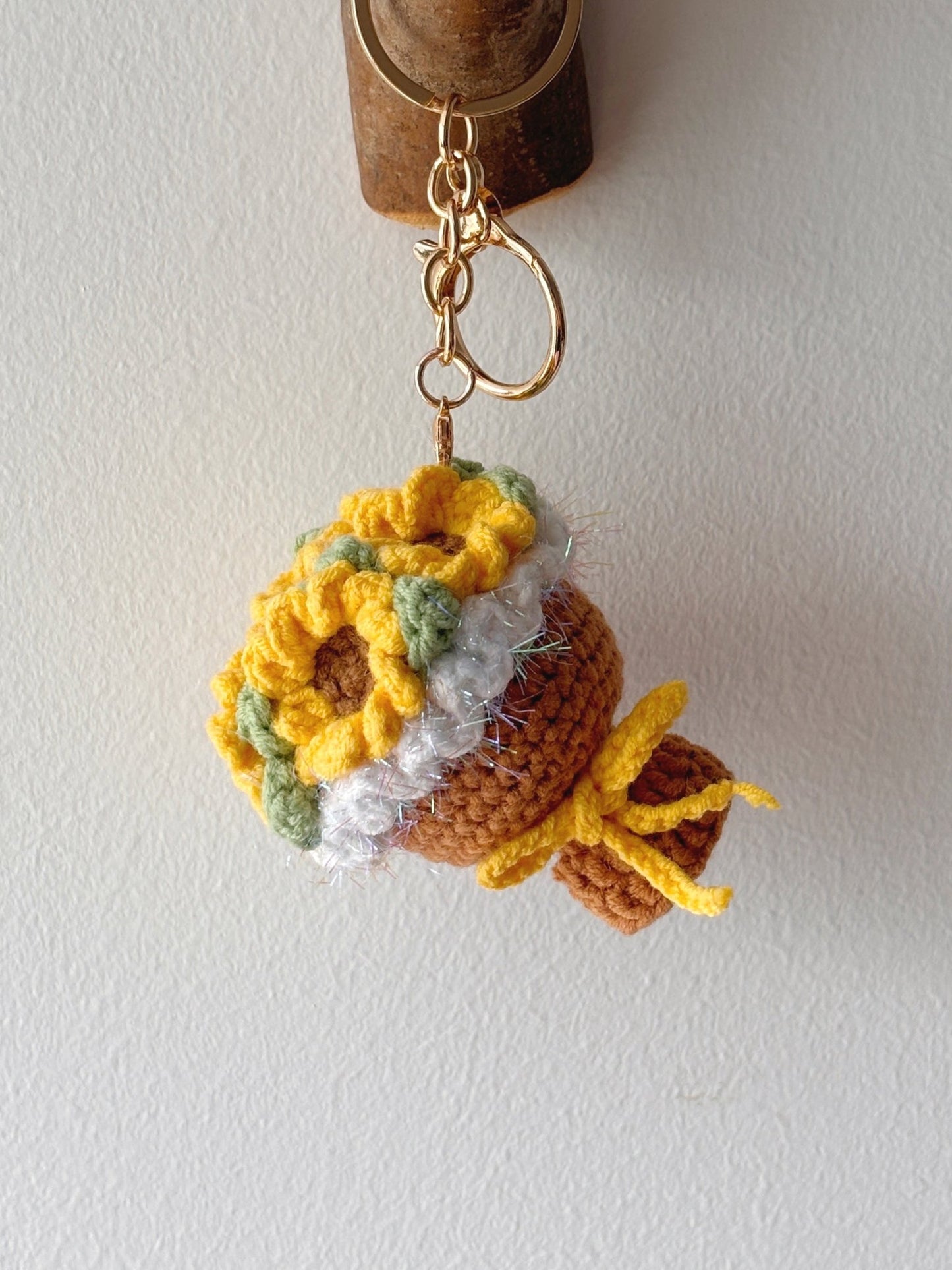 Crochet Mini Sunflower Bouquet - Crochera