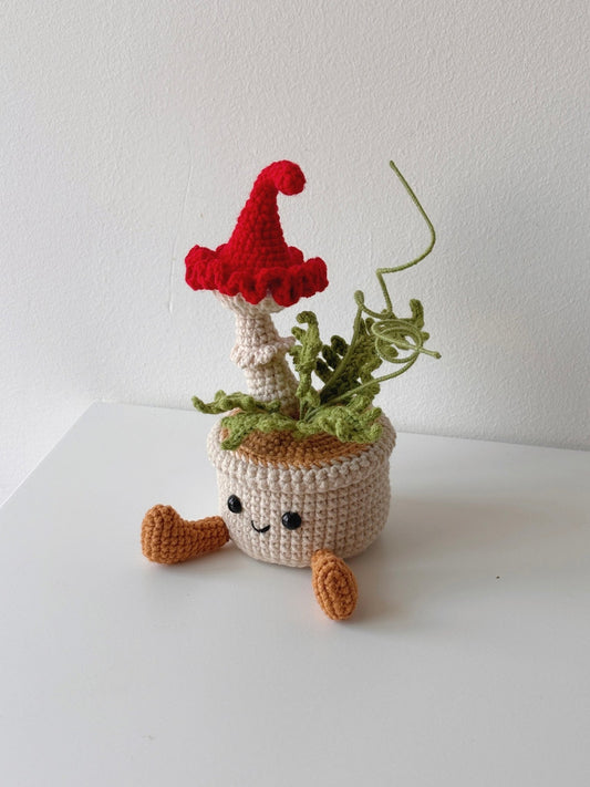 Crochet Red Mushroom Pot with Smiley Planter - Crochera