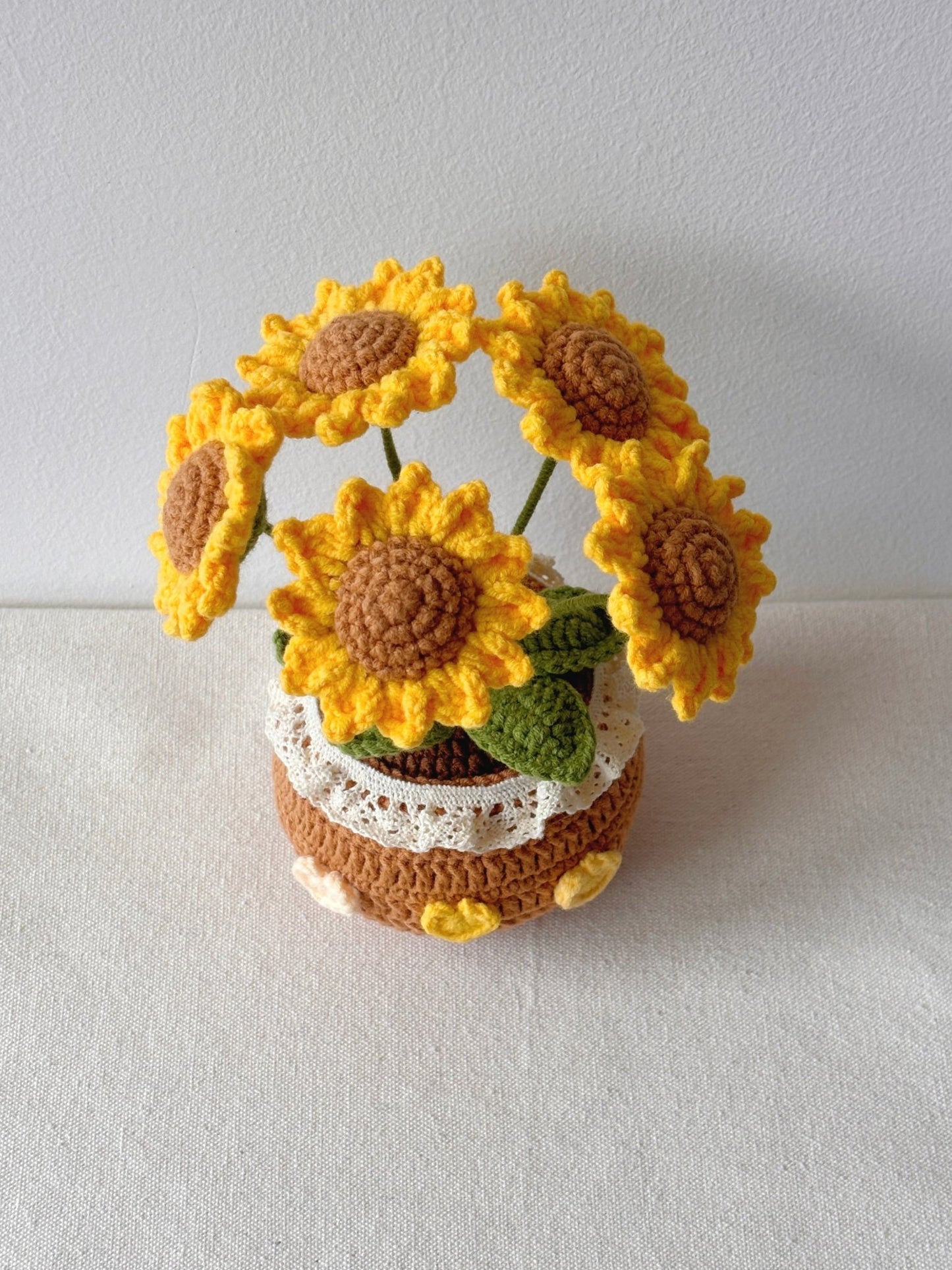 Crochet Small Sunflowers in Pot - Crochera