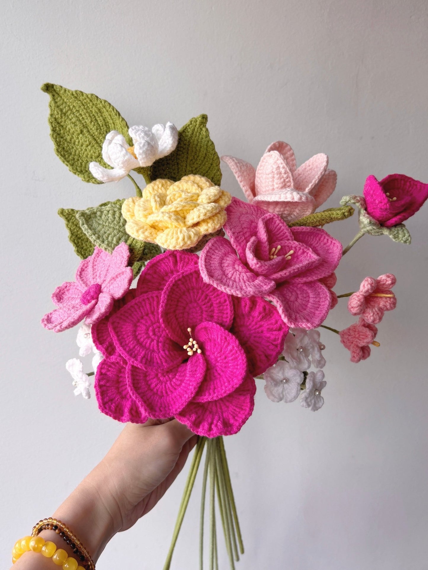 Custom Crocheted Lisianthus Bouquet - Crochera