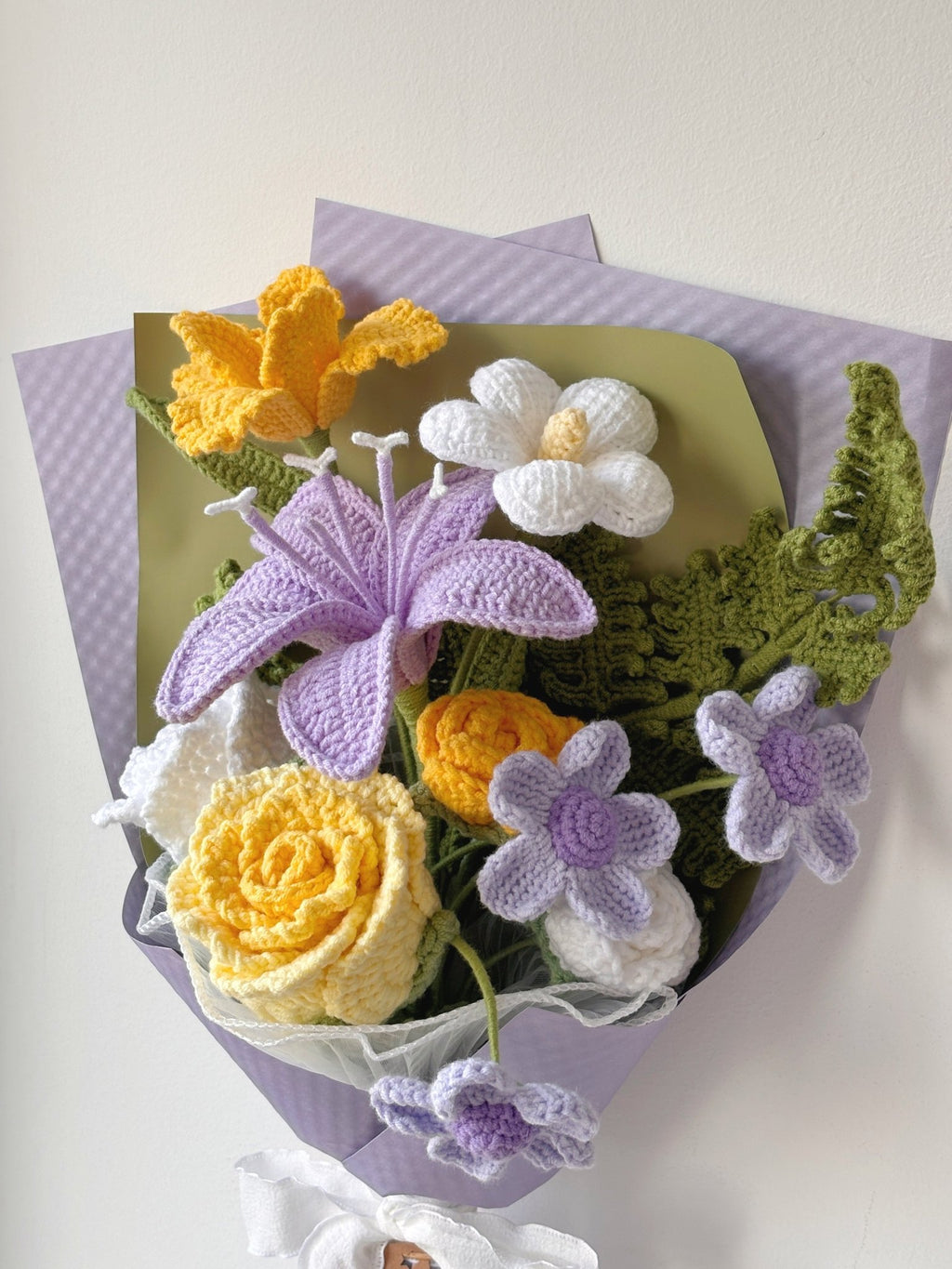 Blissful Petals - Crochera