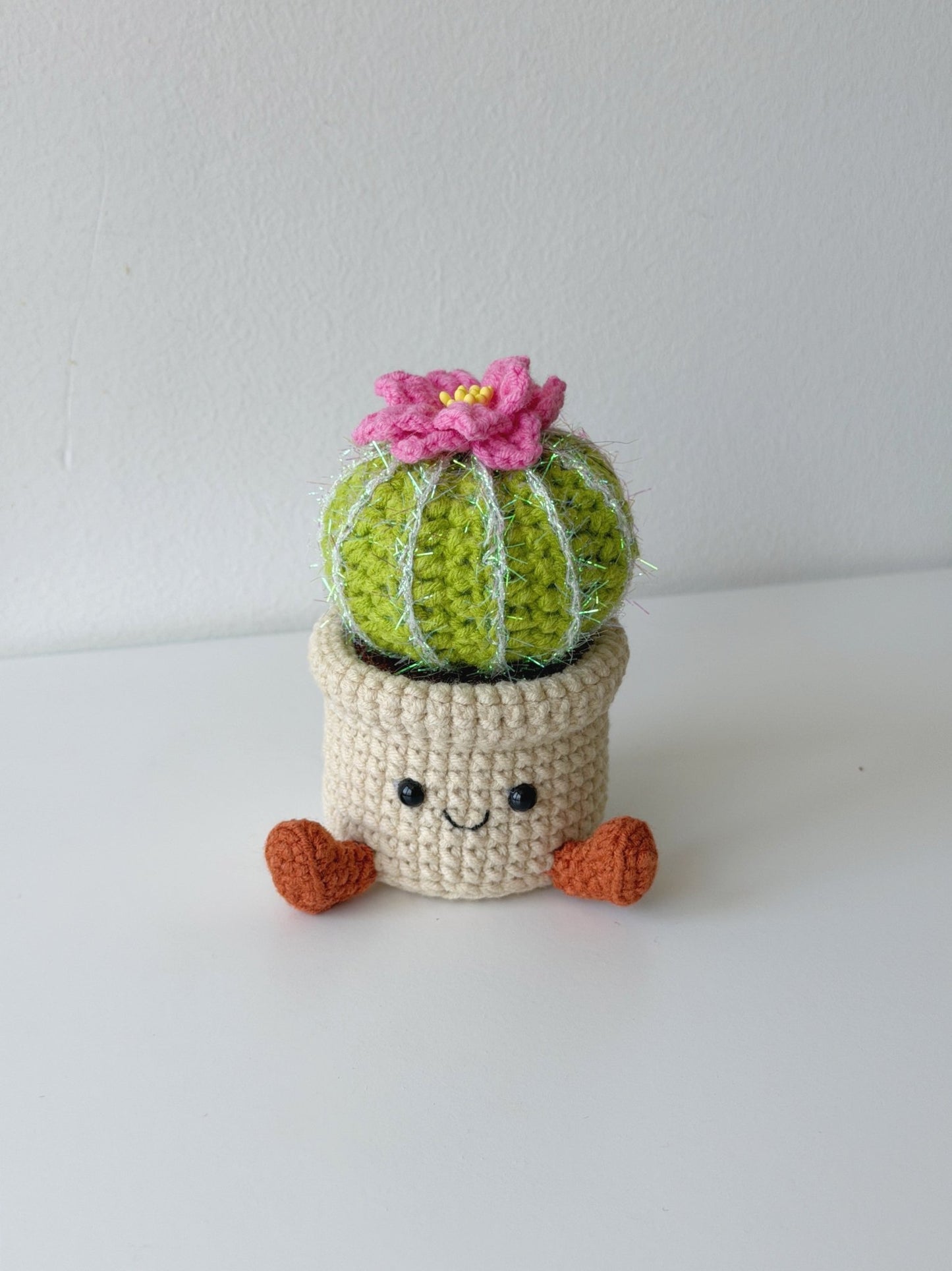 Crochet Blooming Cactus Pot – Smiling Desk Decor - Crochera