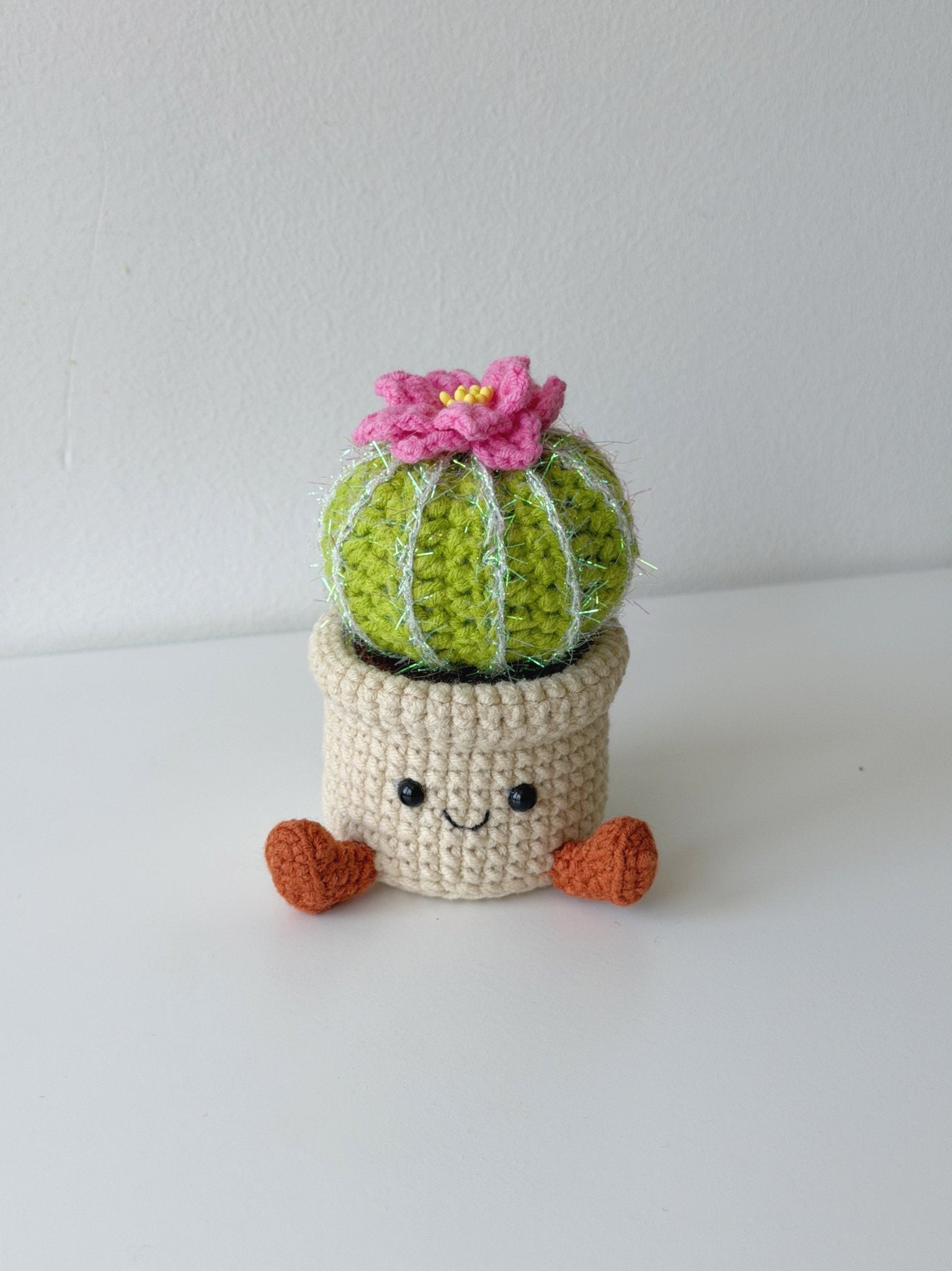 Crochet Blooming Cactus Pot – Smiling Desk Decor - Crochera