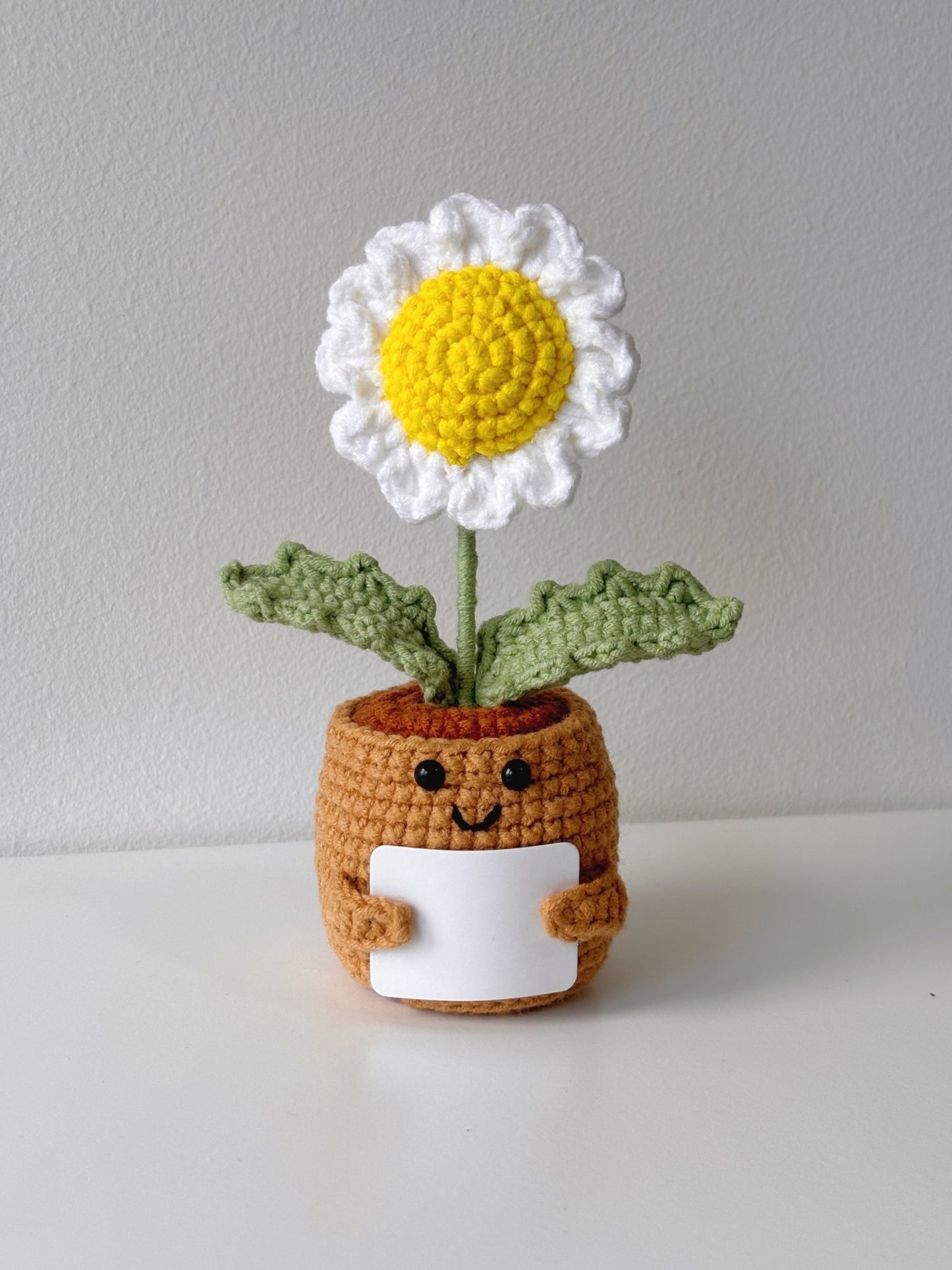 Crochet Daisy in Pot - Crochera