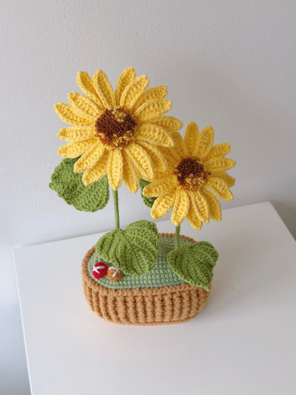 Crochet Double Sunflower Potted Plant with Mushrooms - Crochera