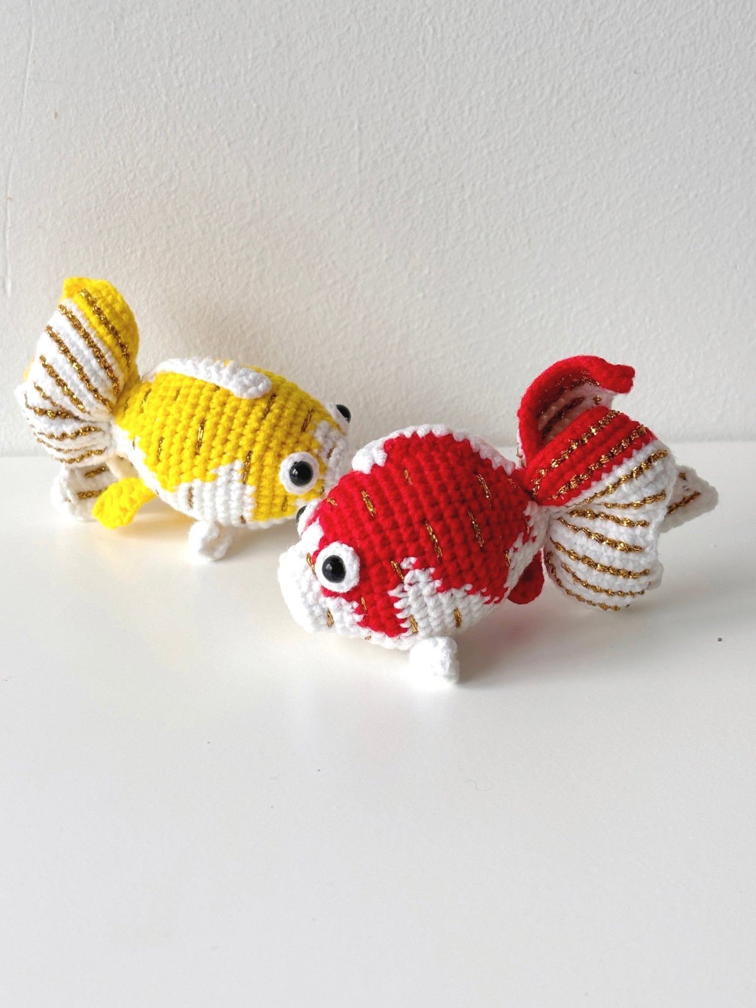 Crochet Koi Fish Keychain - Crochera