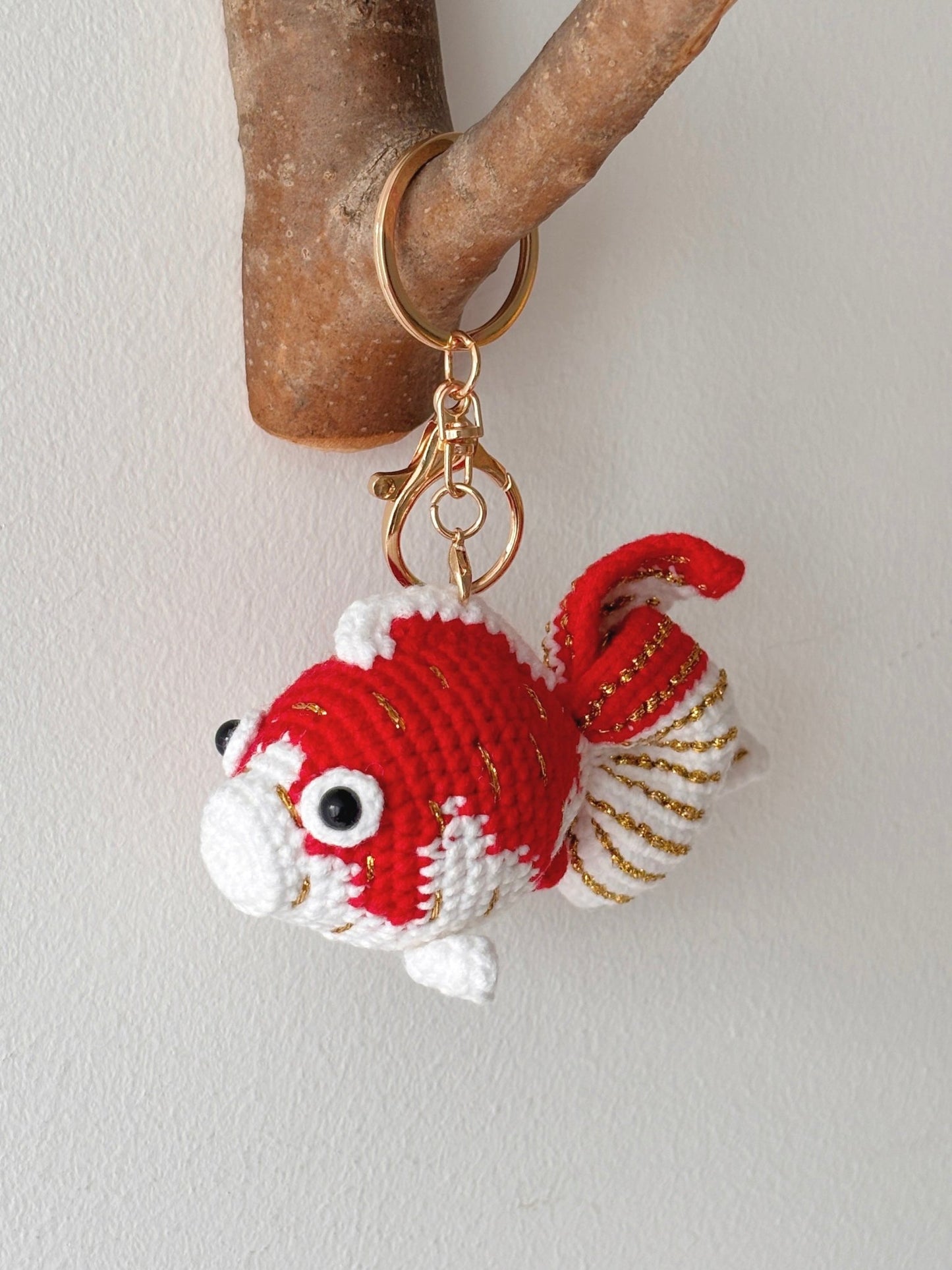 Crochet Koi Fish Keychain - Crochera