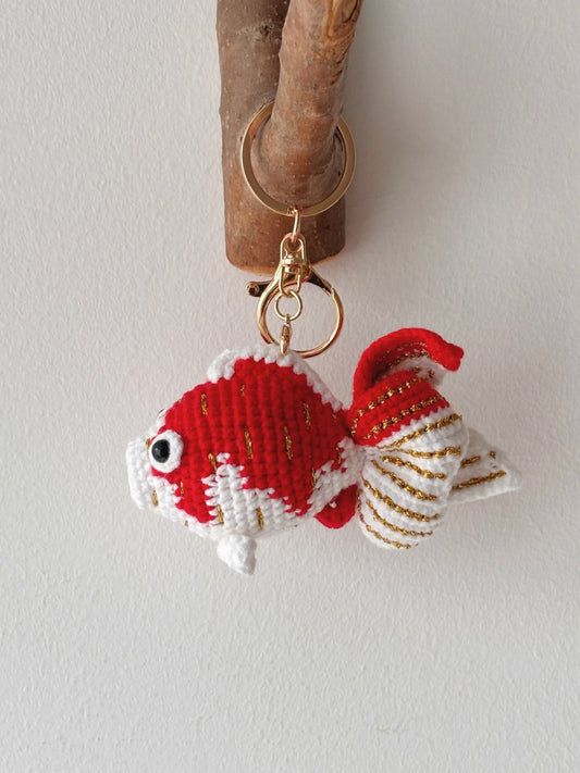 Crochet Koi Fish Keychain - Crochera