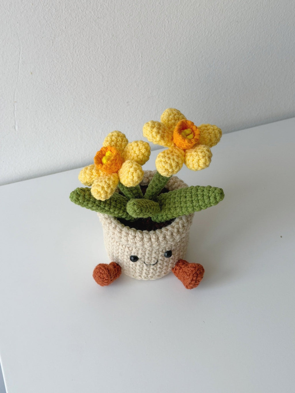 Crochet Mini Daffodil Potted Plant - Crochera