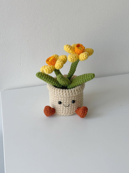 Crochet Mini Daffodil Potted Plant - Crochera