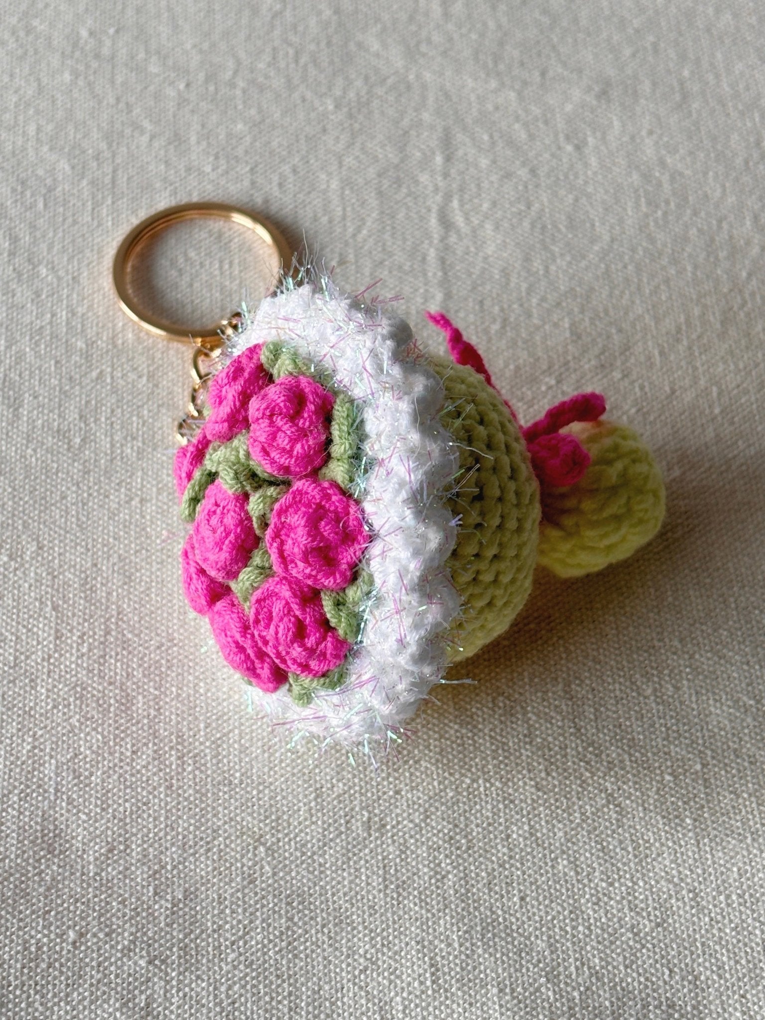 Crochet Mini Pink Rose Bouquet - Crochera