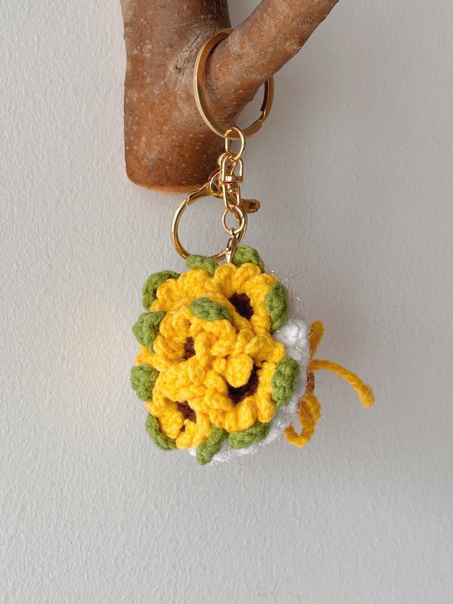 Crochet Mini Sunflower Brown Bow Bouquet - Crochera