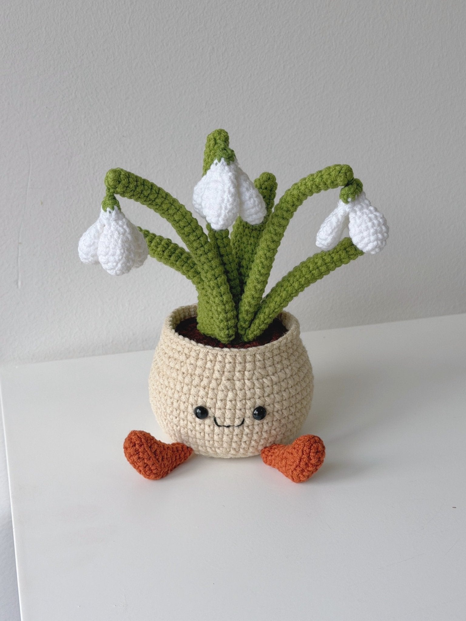 Crochet Snowdrop Potted Plant - Crochera