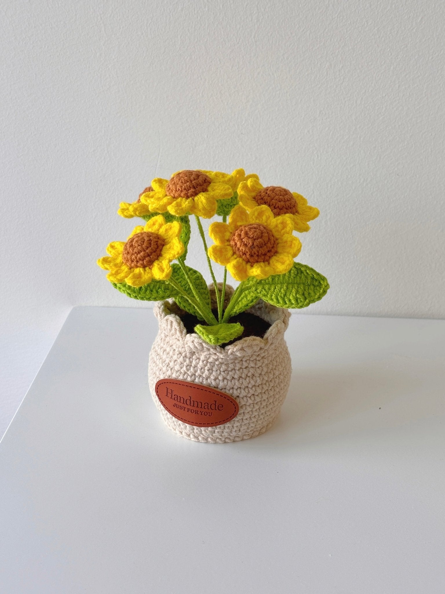 Crochet Sunflower Potted Plant (6 Stems) - Crochera