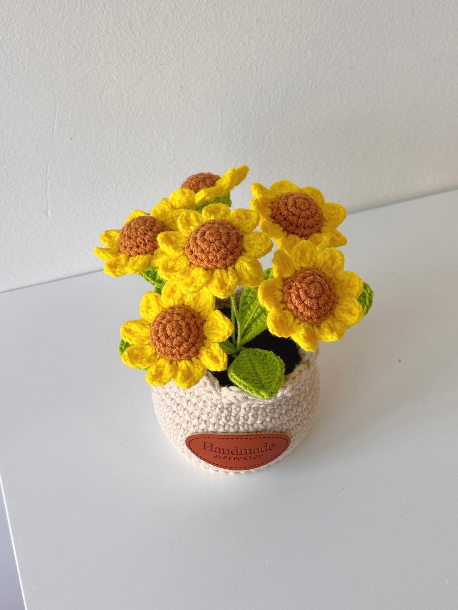 Crochet Sunflower Potted Plant (6 Stems) - Crochera