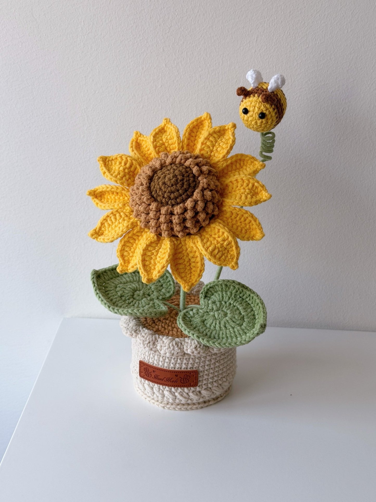 Crocheted Colorful Sunflower in Pot with Bee - Crochera