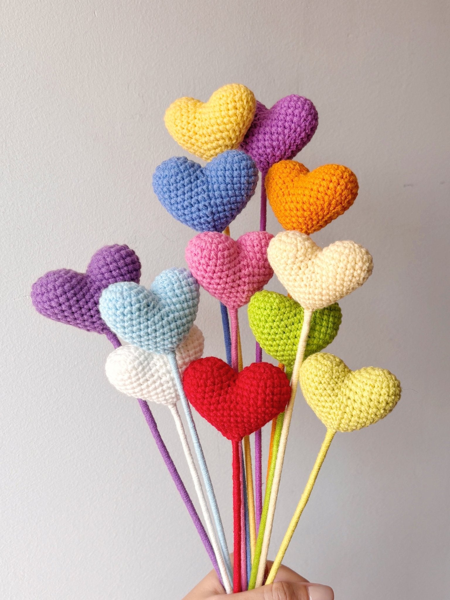 Crocheted Love Heart - Crochera