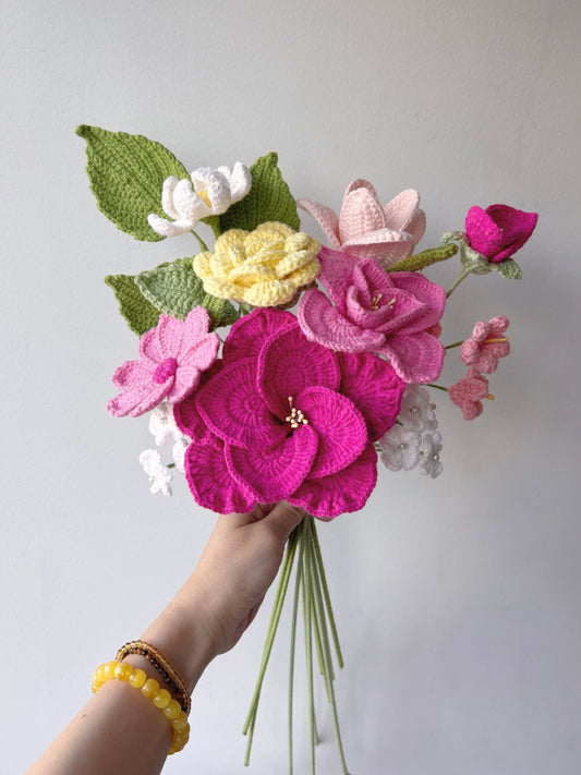 Custom Crocheted Lisianthus Bouquet - Crochera