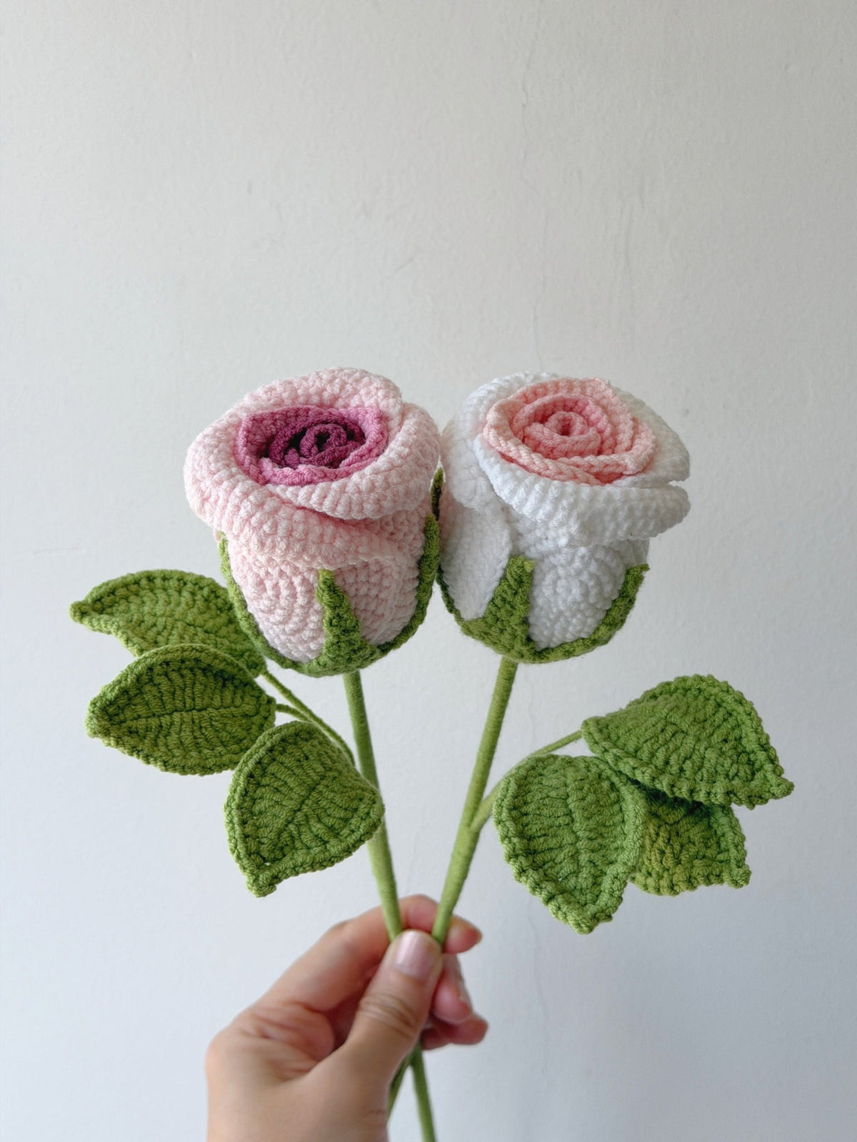 Customized Bouquet- Two Roses - Crochera