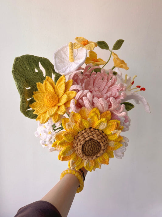 Garden Radiance | Custom Bouquet - Crochera