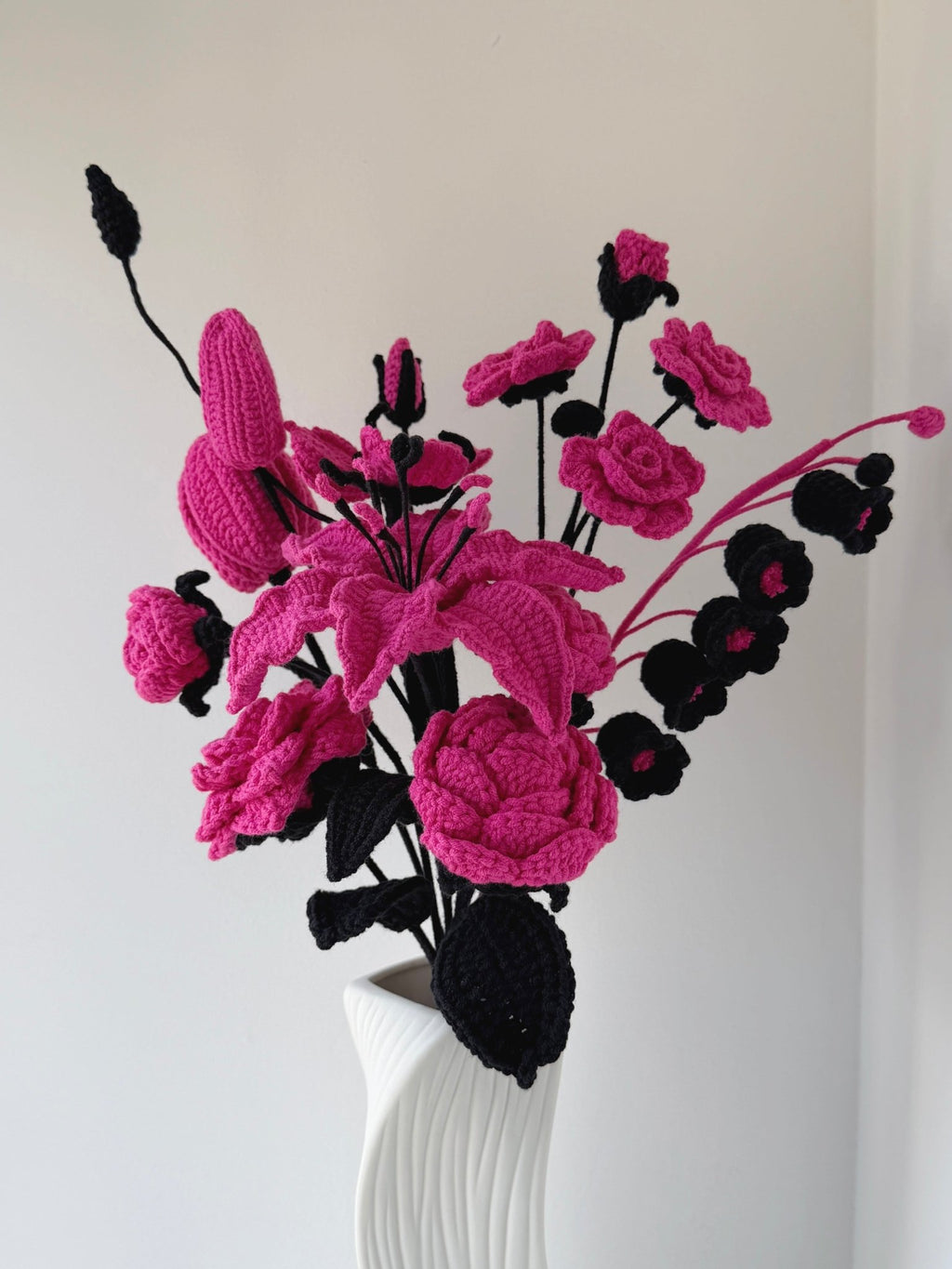 Midnight Fuchsia - Crochera