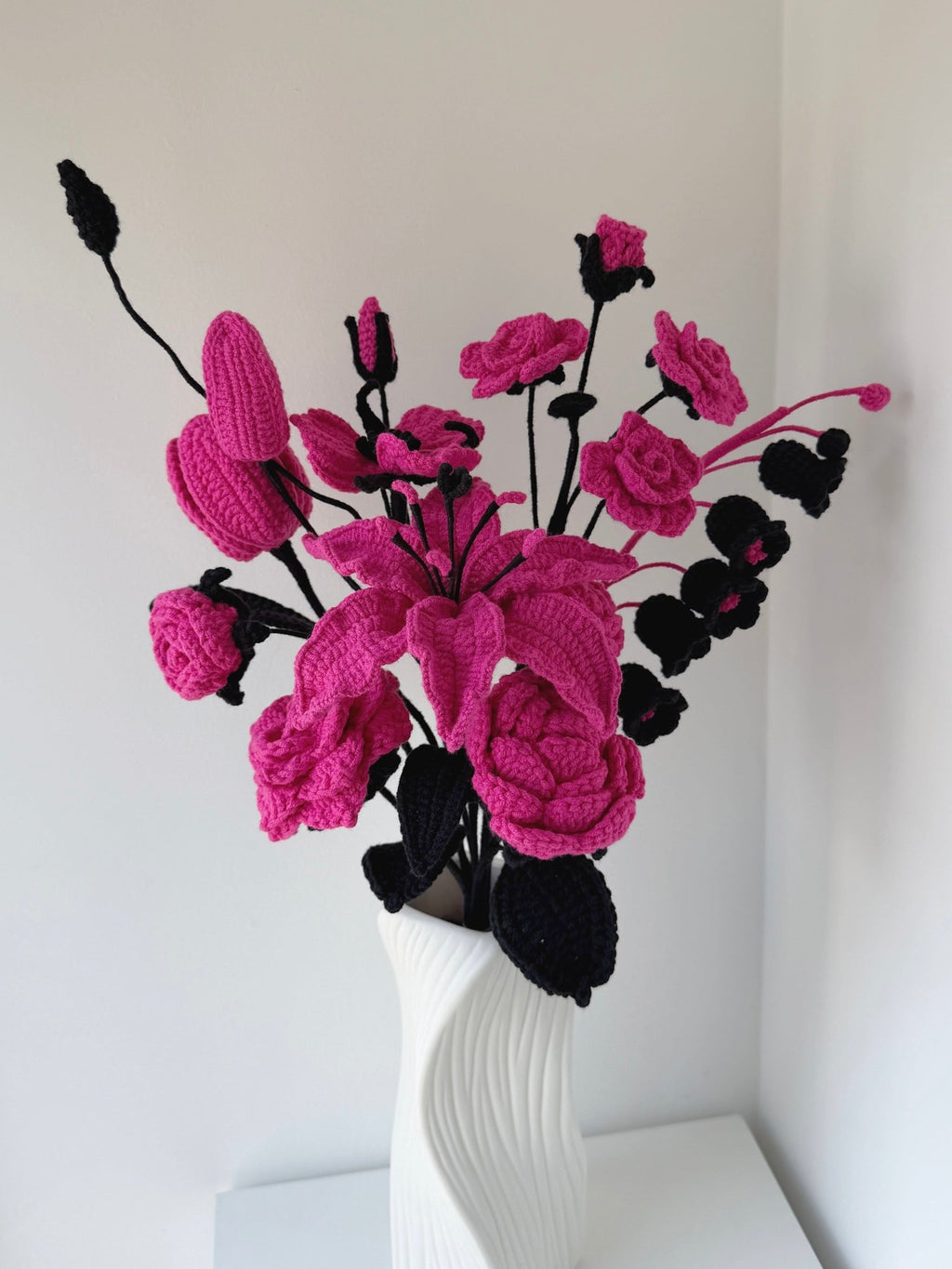 Midnight Fuchsia - Crochera