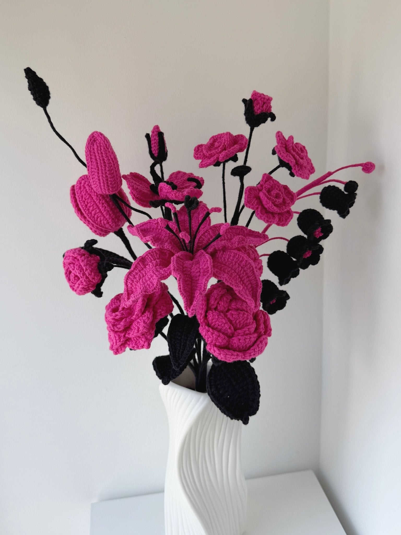 Midnight Fuchsia - Crochera