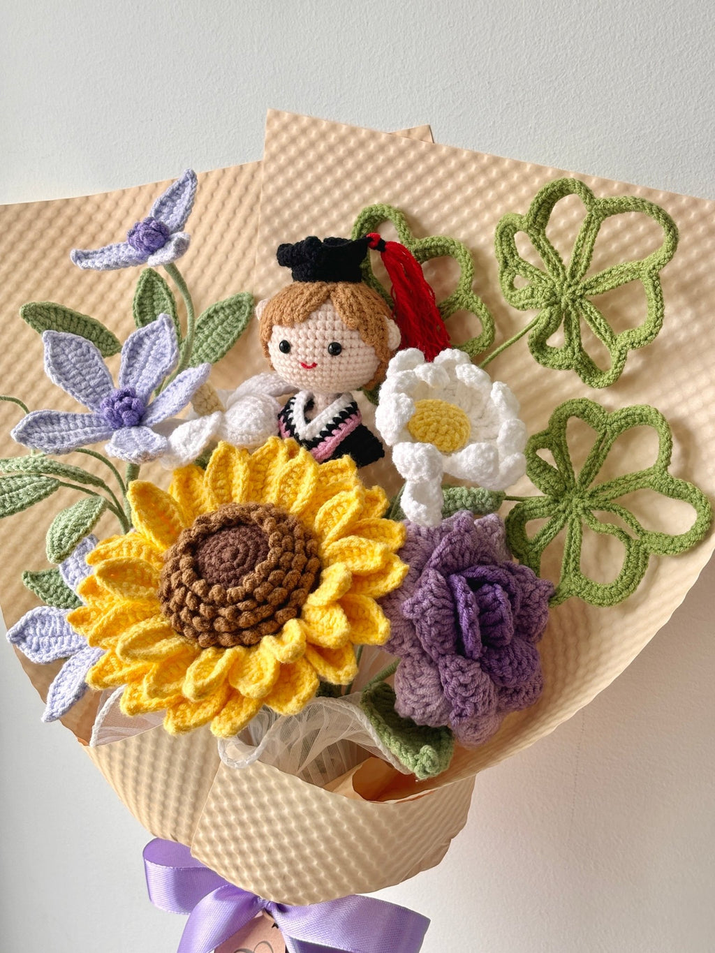 Sunlit Graduation - Crochera